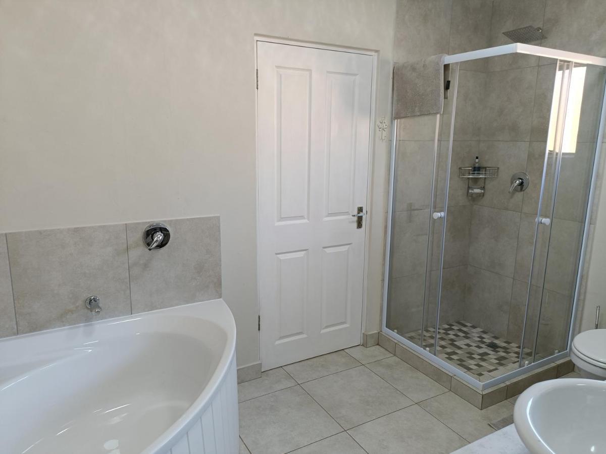 Sedgefield Lodge Уитбанк Екстериор снимка