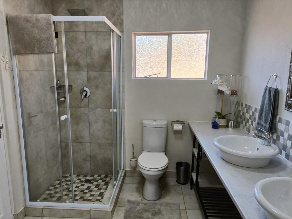 Sedgefield Lodge Уитбанк Екстериор снимка